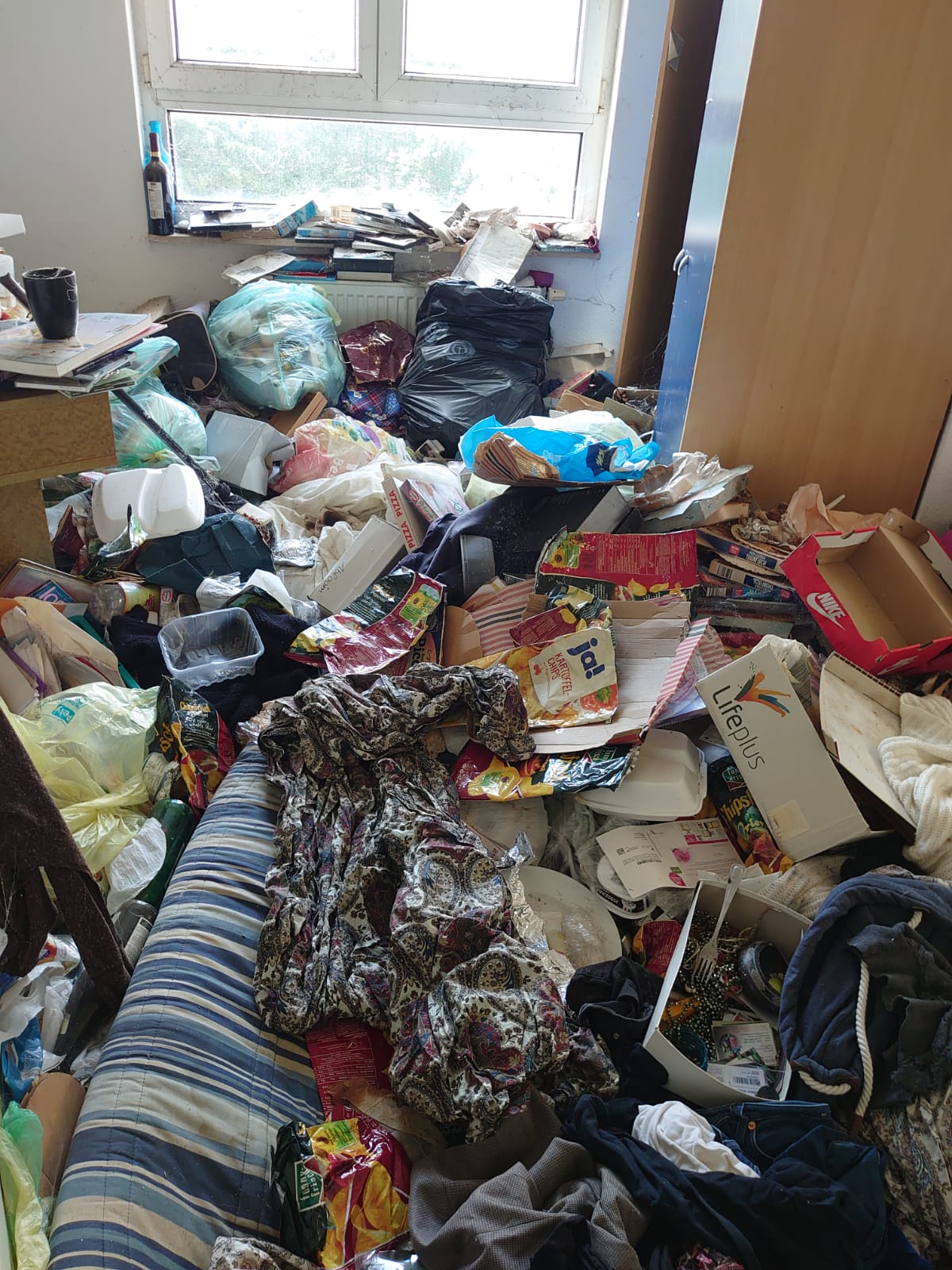 Wertanrechnung von Möbeln in Köln Raderthal